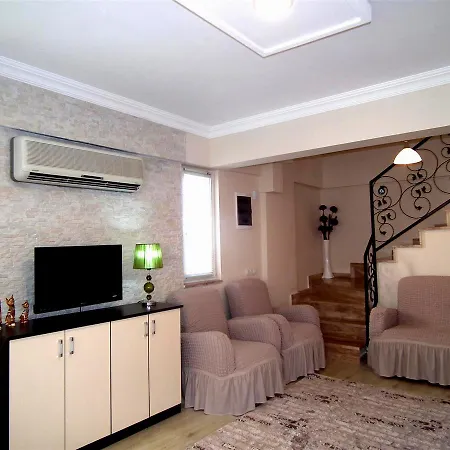 Villa Heyday